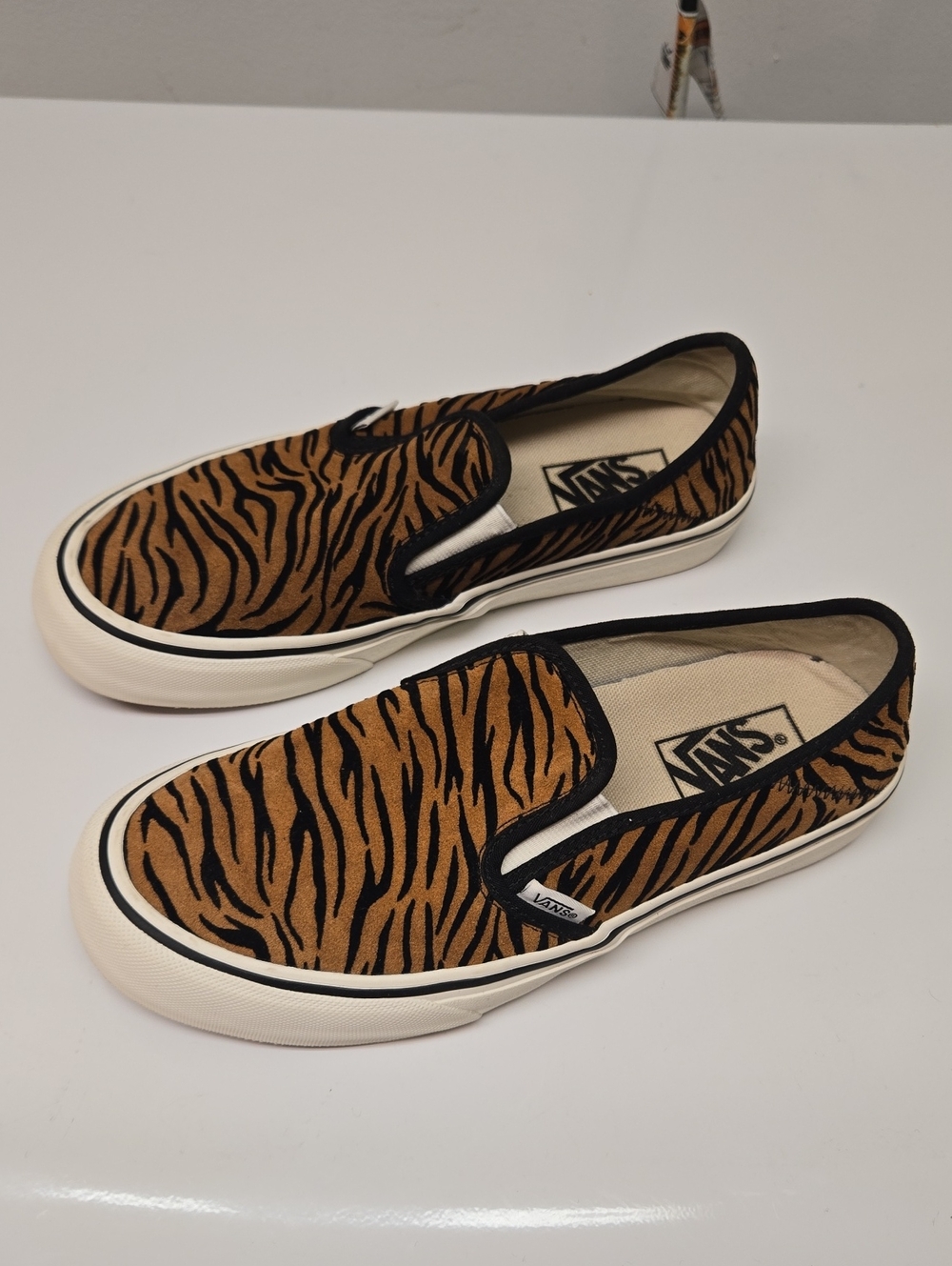 Vans Slip-On Sneakers - Tiger